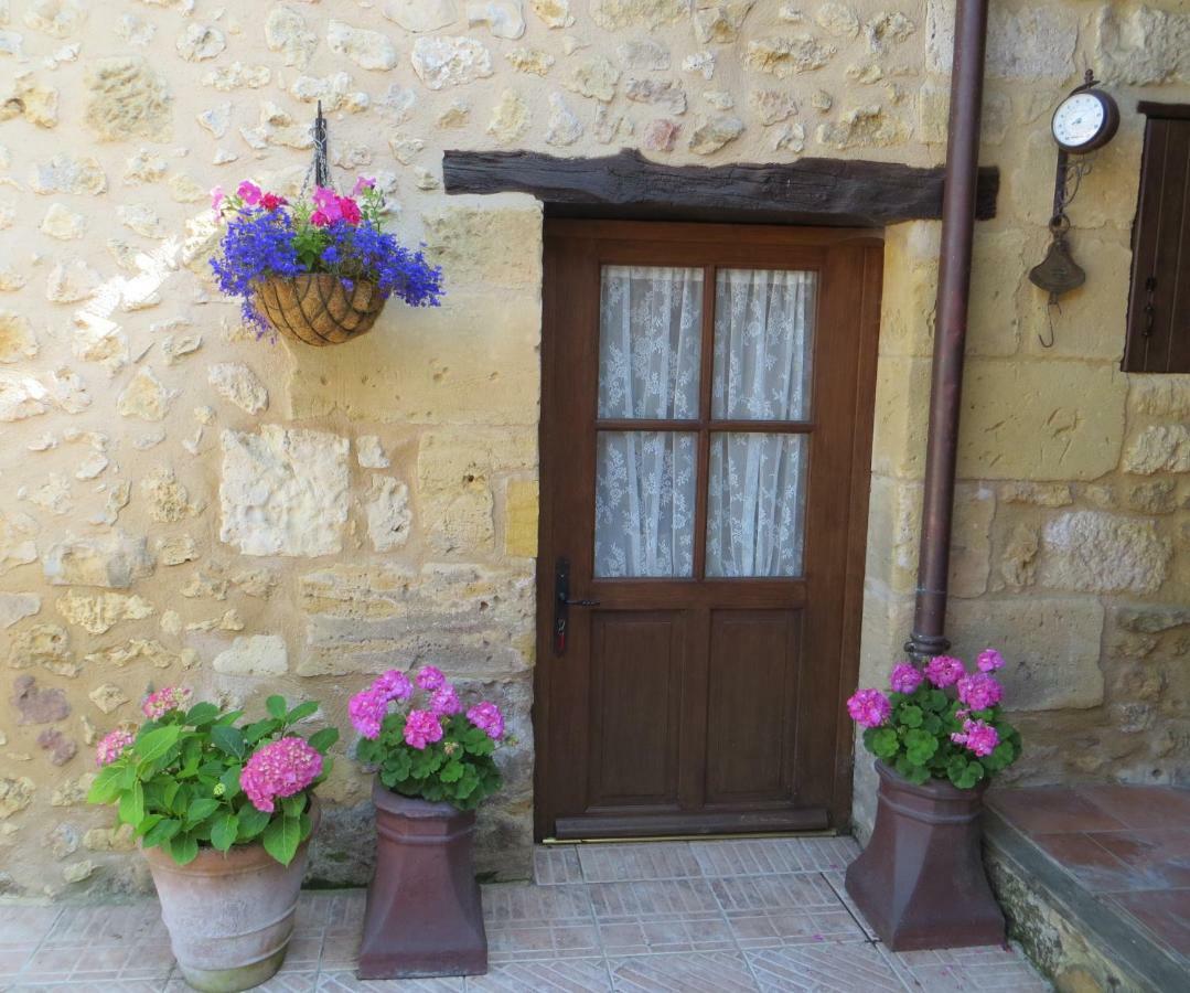 Le Nid De Faucons Villa Lalinde Exterior foto